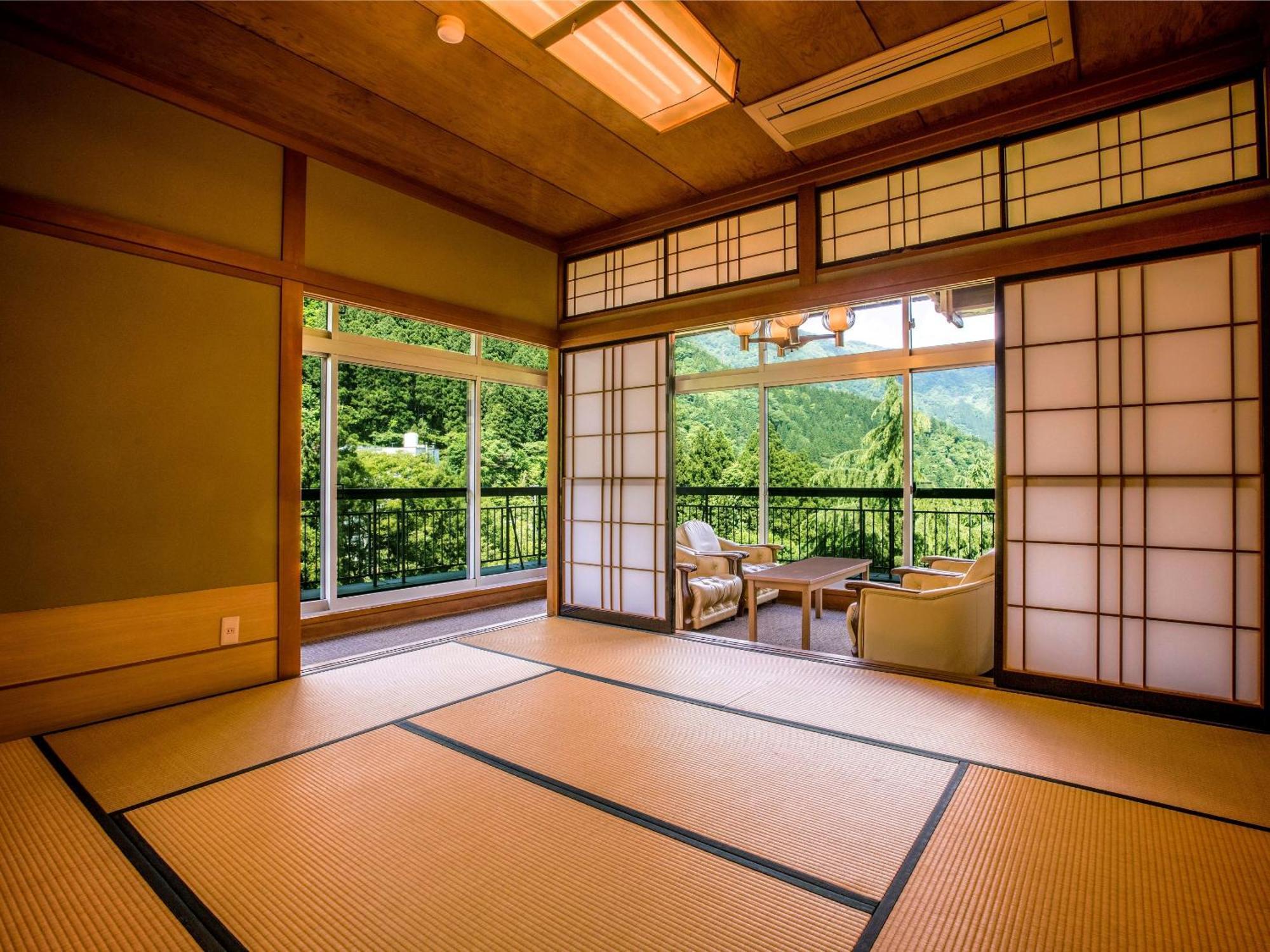 Ooedo Onsen Monogatari Unazuki Grand Hotel Kurobe Room photo