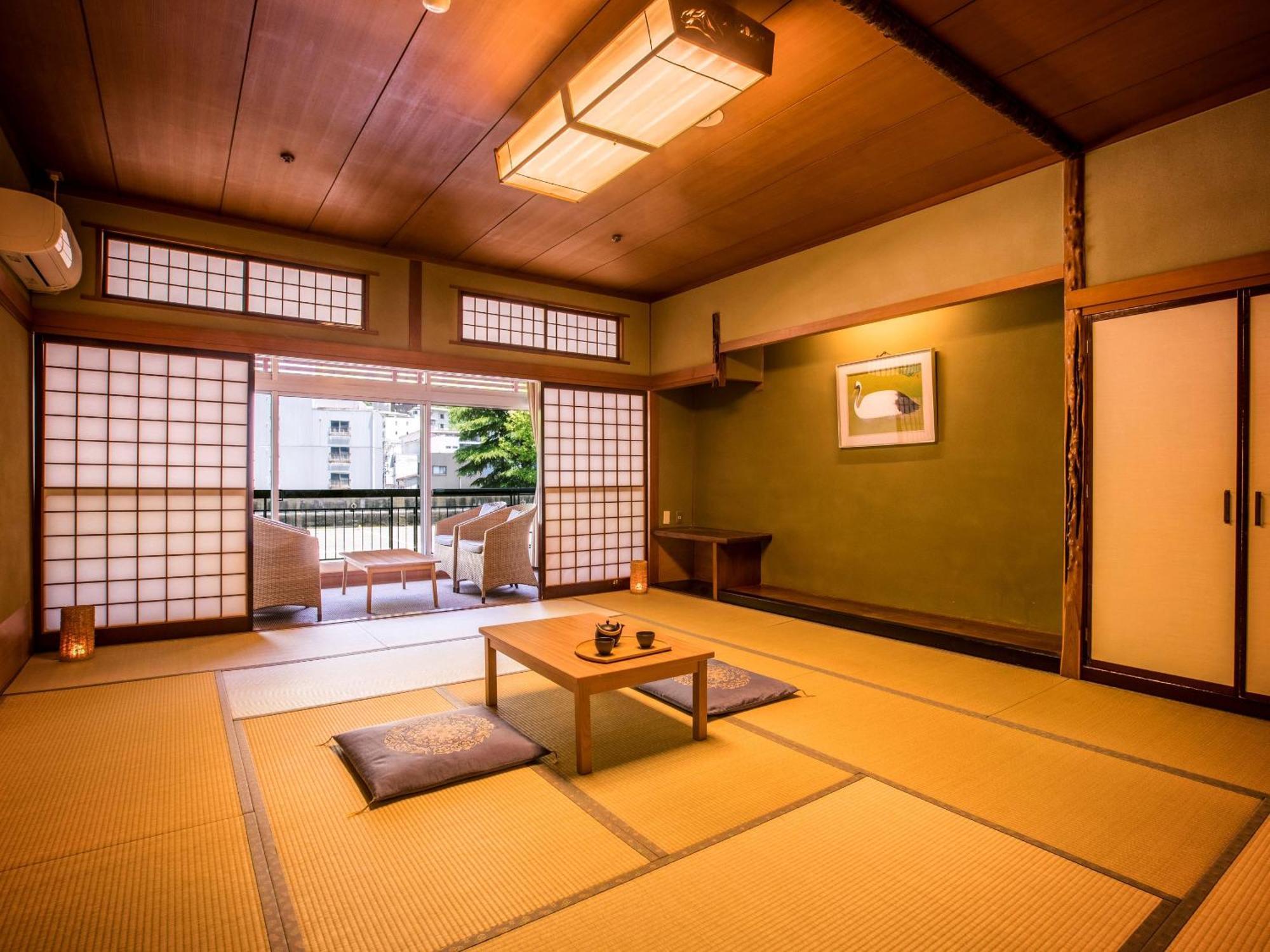 Ooedo Onsen Monogatari Unazuki Grand Hotel Kurobe Room photo